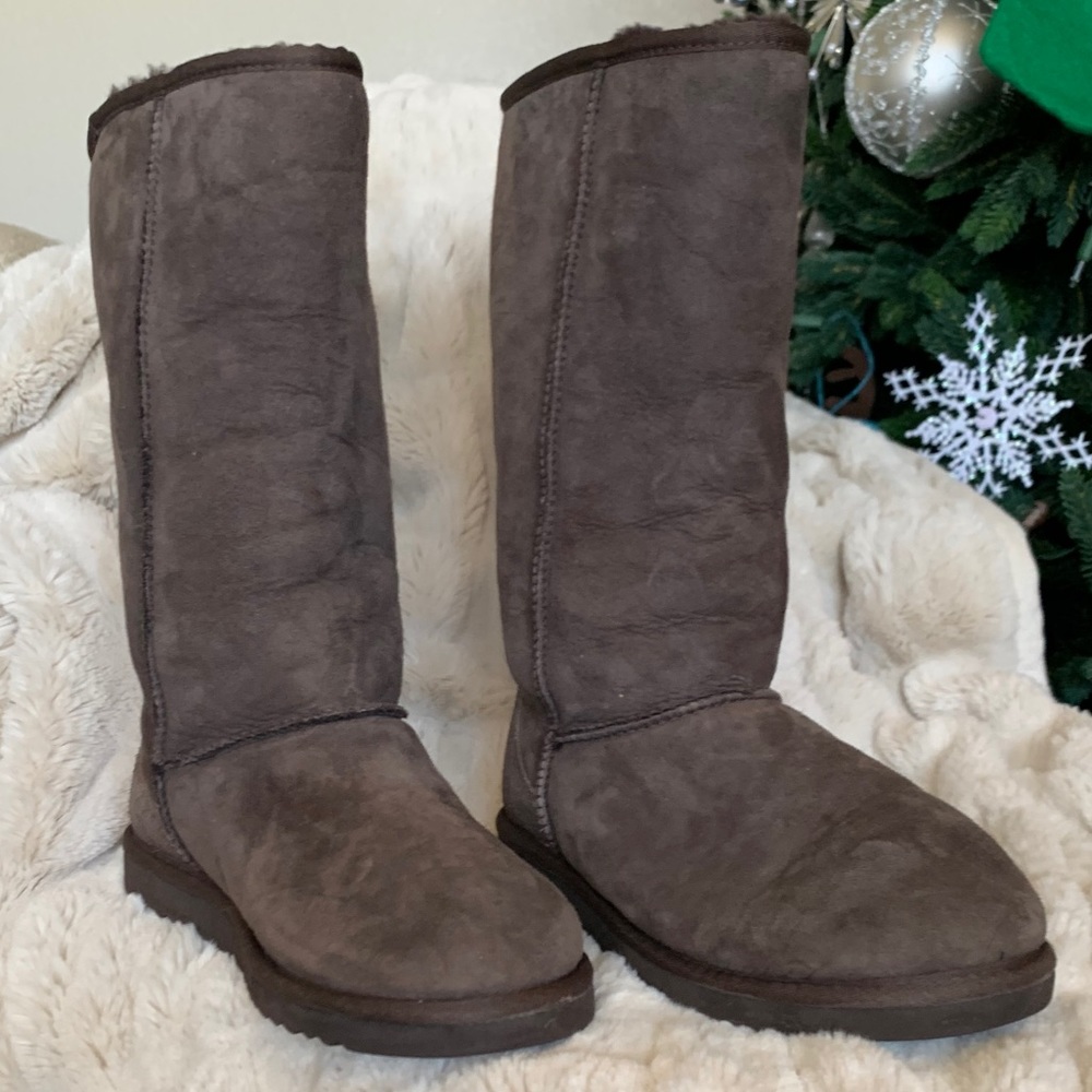 Classic II Genuine Shearling Lined Tall Boot - Picture 6 of 6
